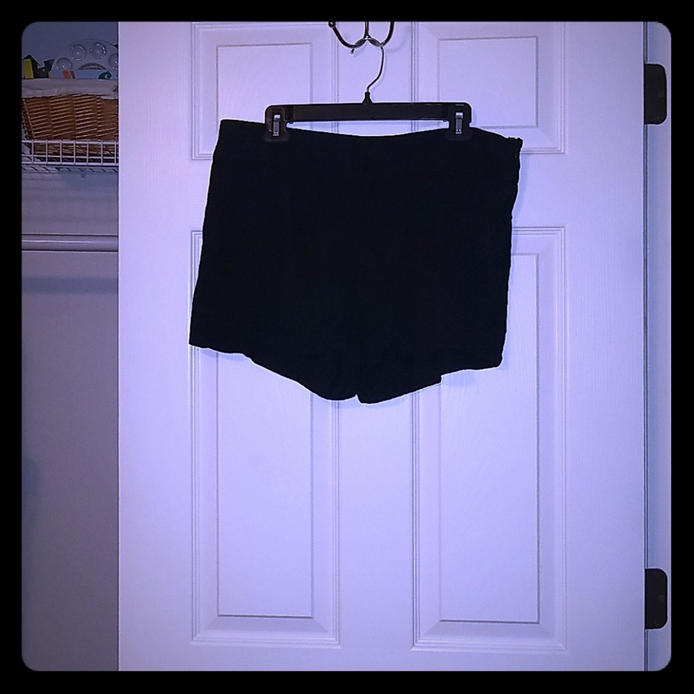 Trouser shorts